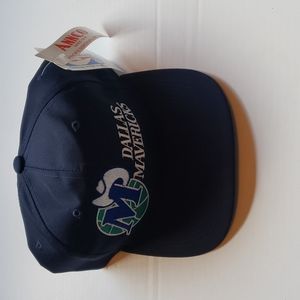 Dallas Mavericks NBA Basketball Navy Blue Snapback Cap Hat NWT